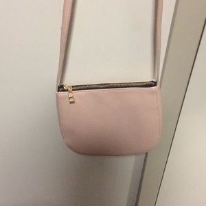 Cute hand bag!